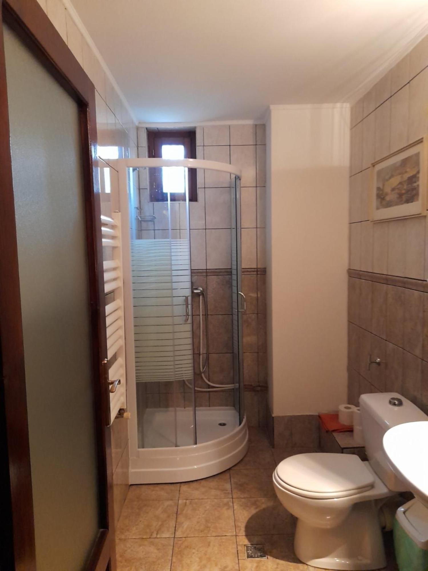 Panzio Anett Bed & Breakfast Pietroasa  Екстериор снимка